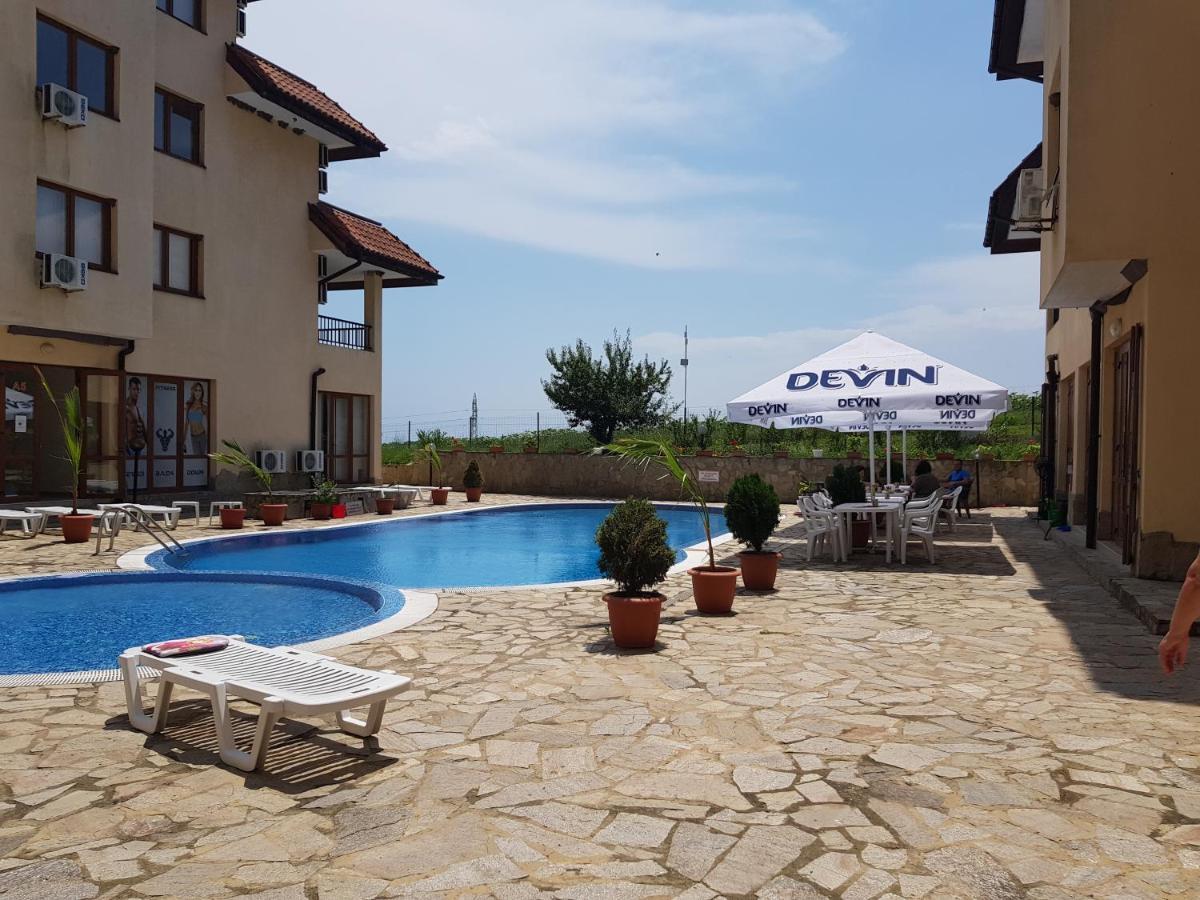 Carolmike Oasis Beach Apartment Kamchia Reserve Kültér fotó