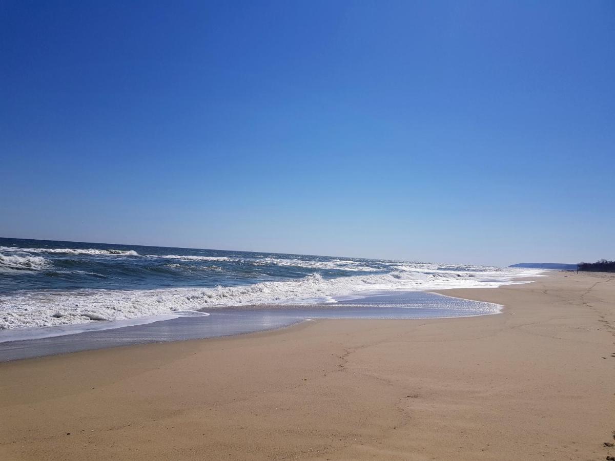 Carolmike Oasis Beach Apartment Kamchia Reserve Kültér fotó